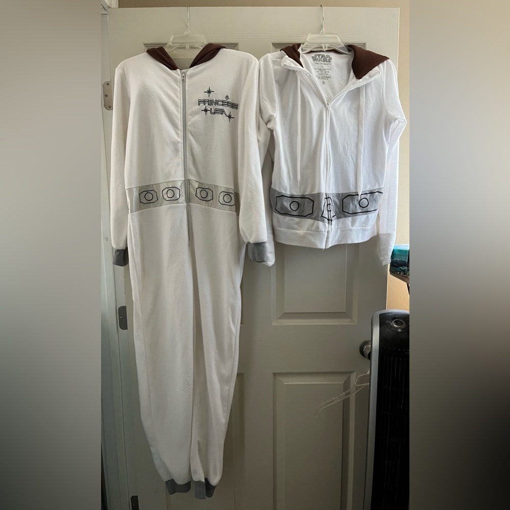 Princess Leia Union Suit & Sweatshirt EUC